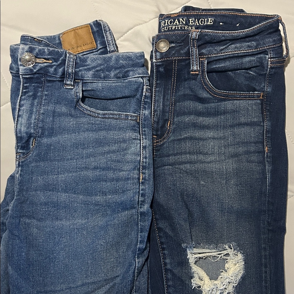 2/$20 American Eagle Outfitters Super Stretch Jeans